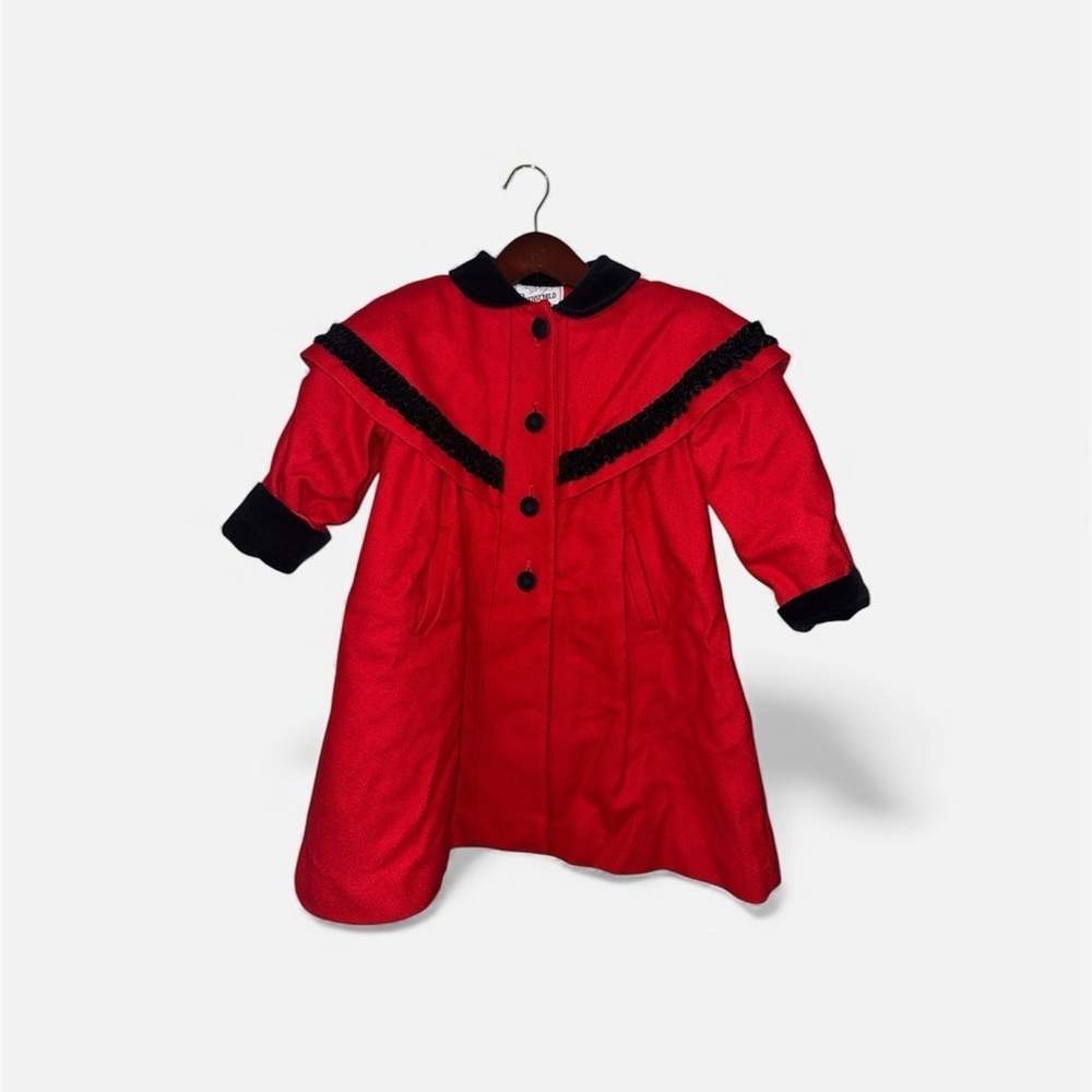 Rothschild Vibrant Red Coat with Dark Collar - Picture 3 of 9